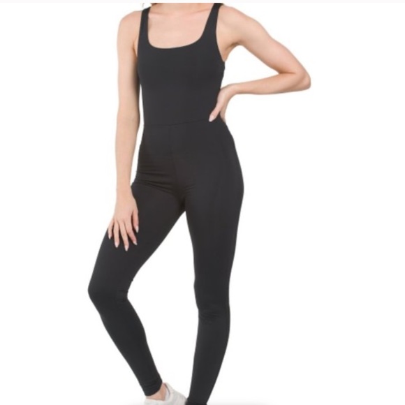 NWT HOUSE OF HARLOW 1960
Noa Catsuit Full Length Jumpsuit black 267mn - Picture 3 of 3